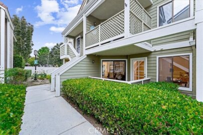 15 Abbey Lane #337 Photo
