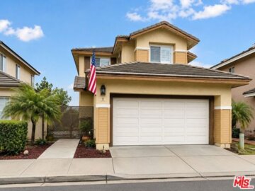 57 Cottage Lane Photo